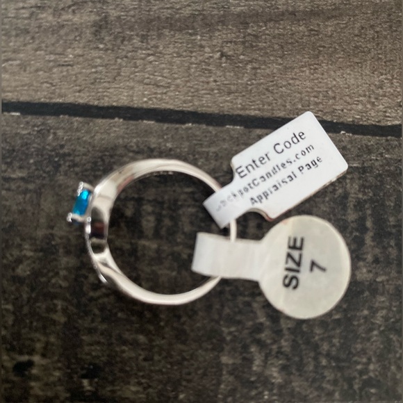 Ring size 7 - Picture 2 of 5